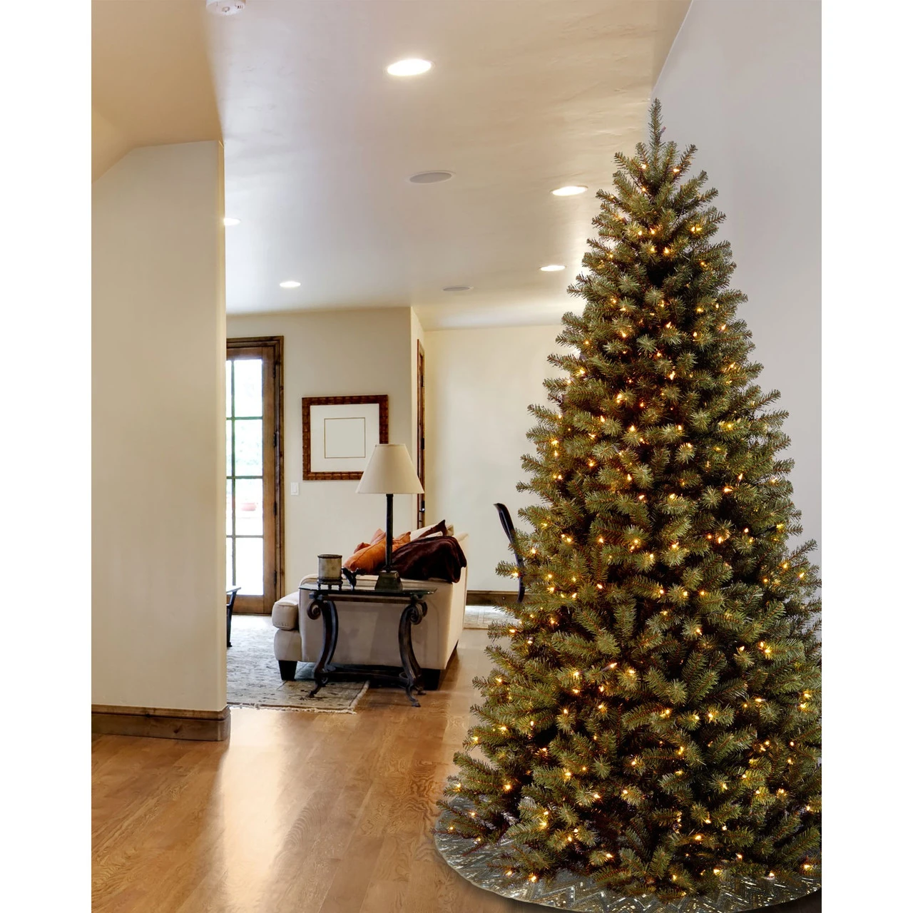 7' Pre-lit North Valley Spruce Artificial Contemporary Christmas Tree, Clear Lights - Image 3