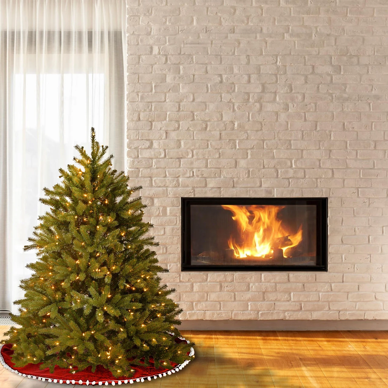 4.5’ Pre-Lit Jersey Fraser Fir Artificial Christmas Tree - Clear Lights - Image 2